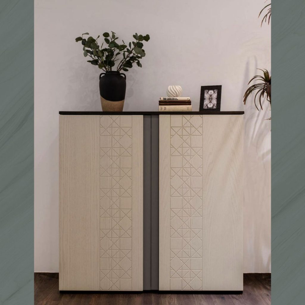 الجزامة أو الكونسول – أفضل اختيار لتنظيم مدخل المنزل بشكل أنيق وعصري